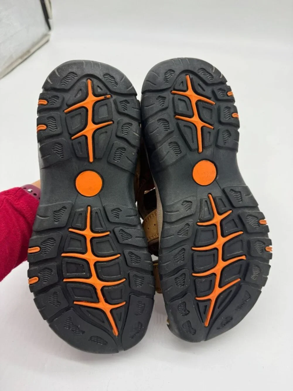Flarut Mens Closed-Toe Outdoors Hiking Sports Sandals Size EU 39 Brown Suede